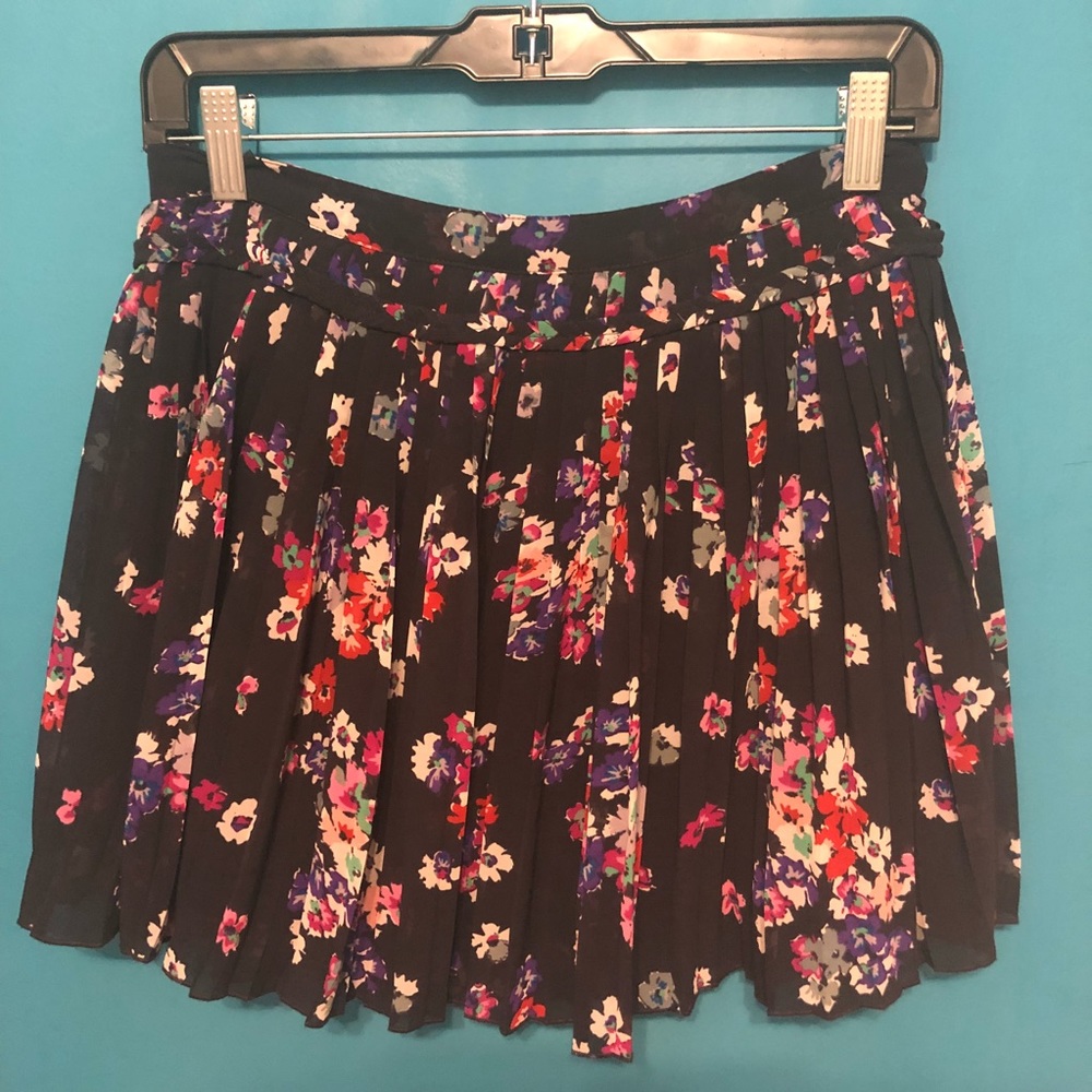 Flirty summer skirt